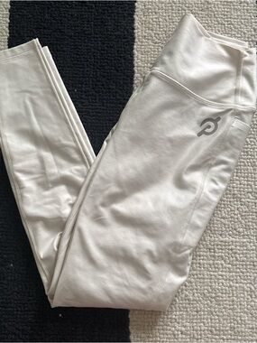 Peloton White Mid-Rise Performance Leggings